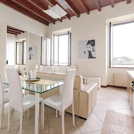 Apartment Prestige Arona